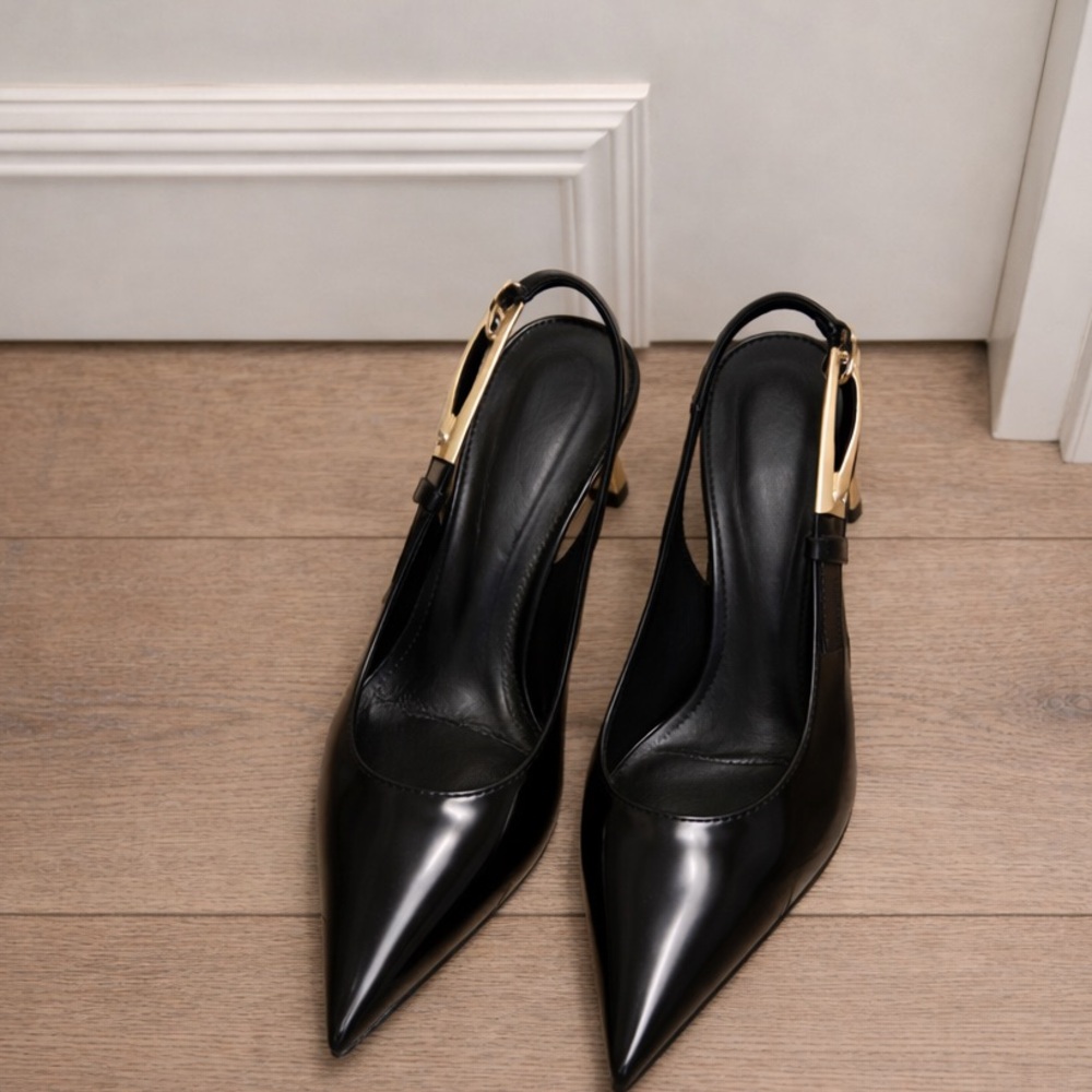Coutgo • Size 8 Elegant Black Slingback Heels - Picture 2 of 8